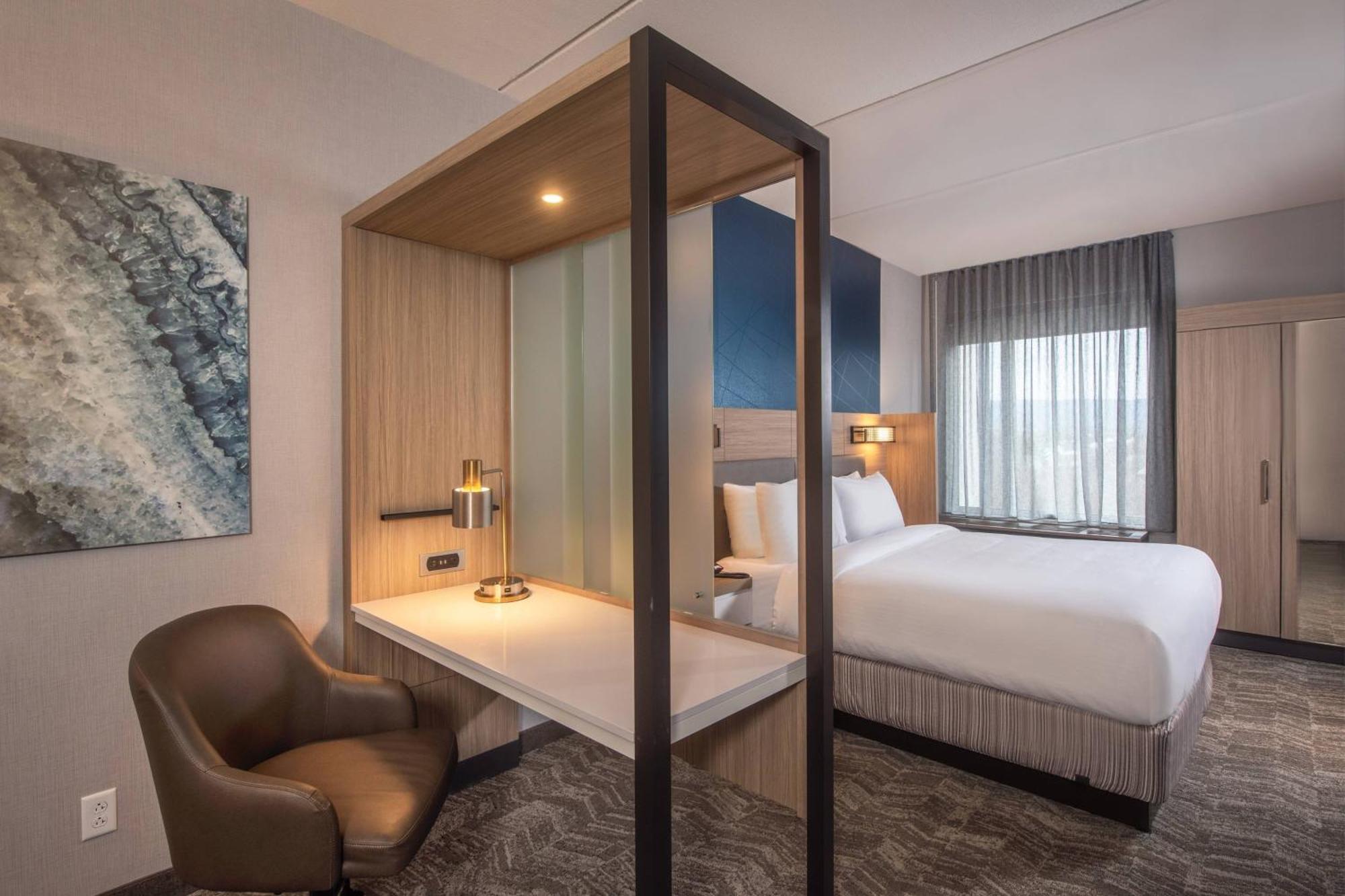 Springhill Suites By Marriott Frederick Exterior foto